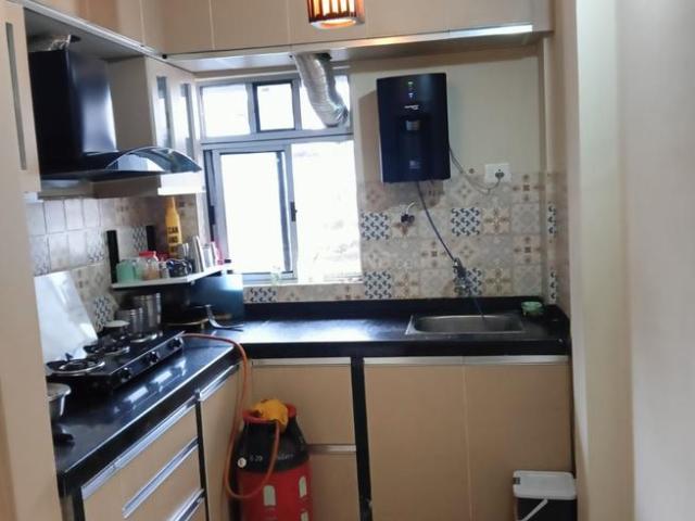 4 BHK Apartment in Dhakuria for resale Kolkata. The reference number is 20017746