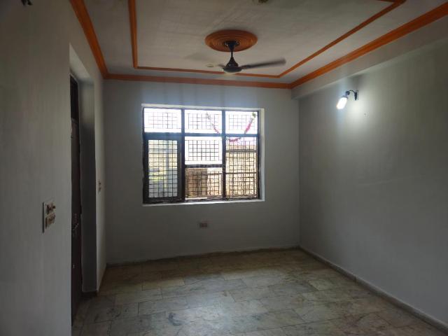 4 BHK Apartment in Dholpur House for rent Agra. The reference number is 20545375