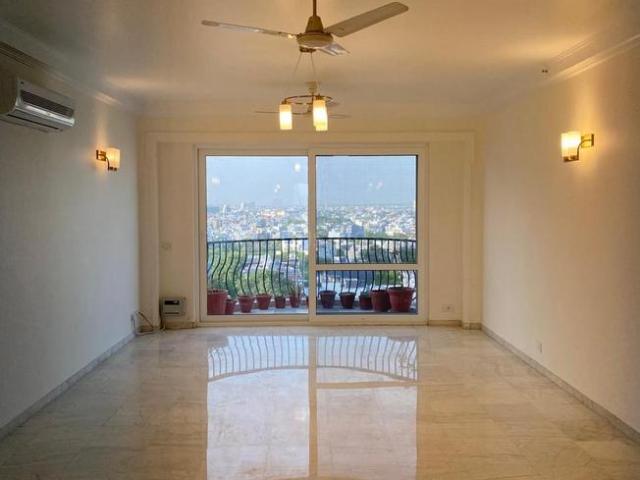 4 BHK Apartment in DLF Phase 4 for resale Gurgaon. The reference number is 19778097