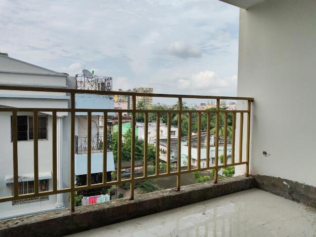 4 BHK Apartment in Dum Dum Park for resale Kolkata. The reference number is 20944100