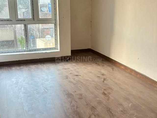 4 BHK Apartment in Entally for resale Kolkata. The reference number is 20547110