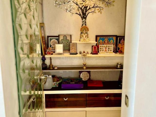 4 BHK Apartment in Egmore for rent Chennai. The reference number is 19932810