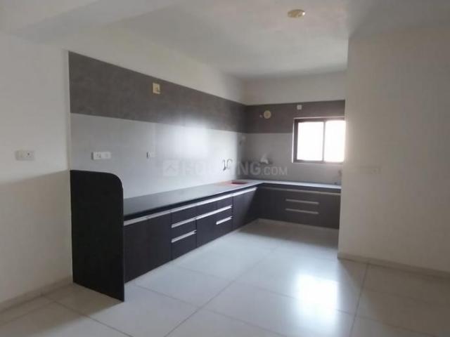 4 BHK Apartment in Ellisbridge for resale Ahmedabad. The reference number is 20881806