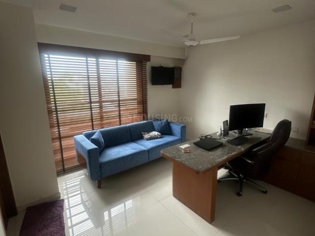 4 BHK Apartment in Ellisbridge for resale Ahmedabad. The reference number is 21066893