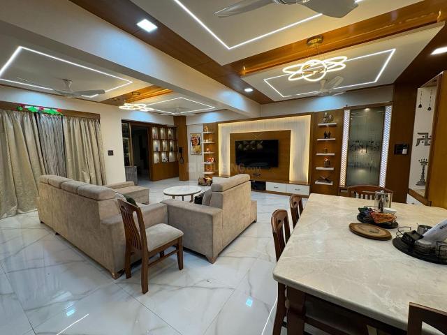 4 BHK Apartment in Erandwane for resale Pune. The reference number is 20318993