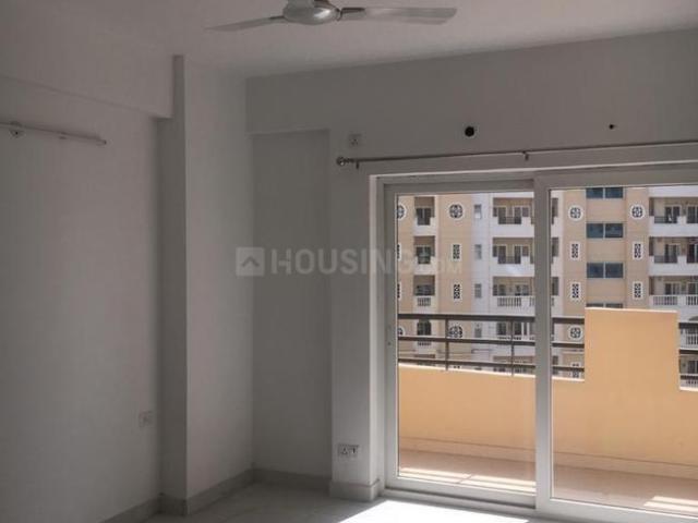 4 BHK Apartment in Eta II for resale Greater Noida. The reference number is 17123114