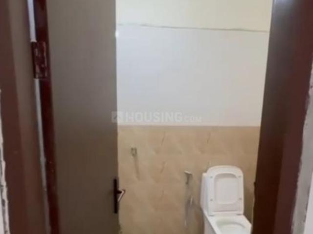 4 BHK Apartment in Eta II for resale Greater Noida. The reference number is 19853693