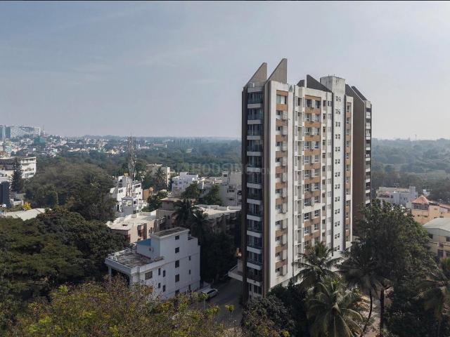 4 BHK Apartment in Frazer Town for resale Bengaluru. The reference number is 20745002