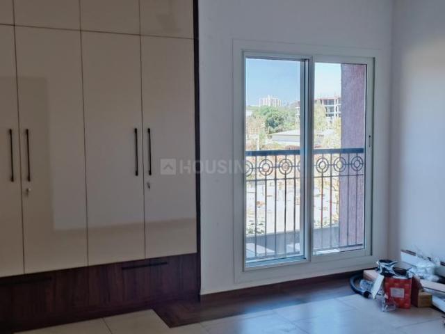 4 BHK Apartment in K R Puram for rent Bengaluru. The reference number is 20132867