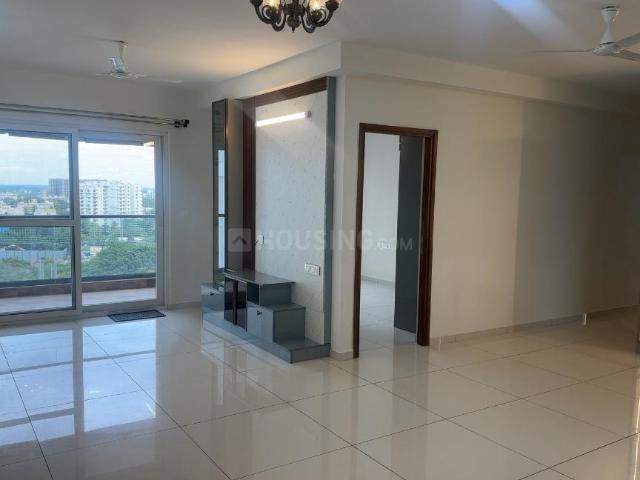 4 BHK Apartment in K R Puram for rent Bengaluru. The reference number is 20606977