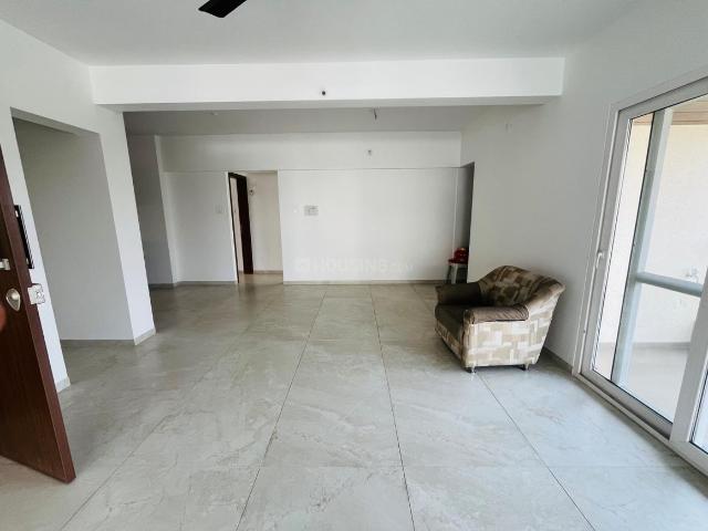 4 BHK Apartment in Kothrud for rent Pune. The reference number is 19527669