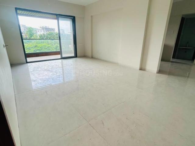4 BHK Apartment in Kothrud for rent Pune. The reference number is 21059206