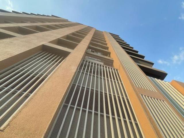 4 BHK Apartment in Kothrud for resale Pune. The reference number is 19603538