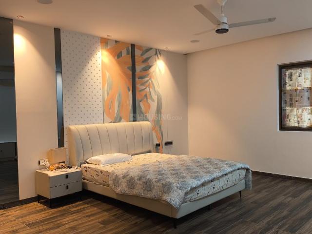 4 BHK Apartment in Kondapur for resale Hyderabad. The reference number is 18353019