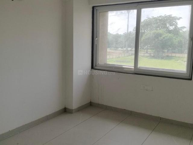 4 BHK Apartment in Kathwada for resale Ahmedabad. The reference number is 21044059
