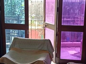 4 BHK Apartment in Kalighat for resale Kolkata. The reference number is 19468337
