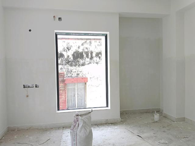 4 BHK Apartment in Kalighat for resale Kolkata. The reference number is 20121778