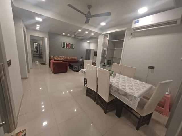4 BHK Apartment in Kalod Hala for rent Indore. The reference number is 21067739