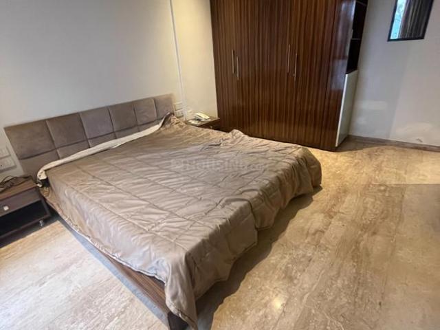 4 BHK Apartment in Kalyani Nagar for resale Pune. The reference number is 19387255