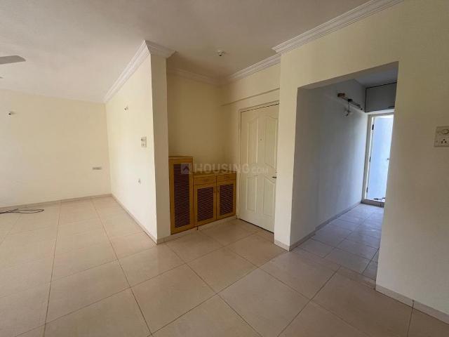 4 BHK Apartment in Kalyani Nagar for resale Pune. The reference number is 20551980