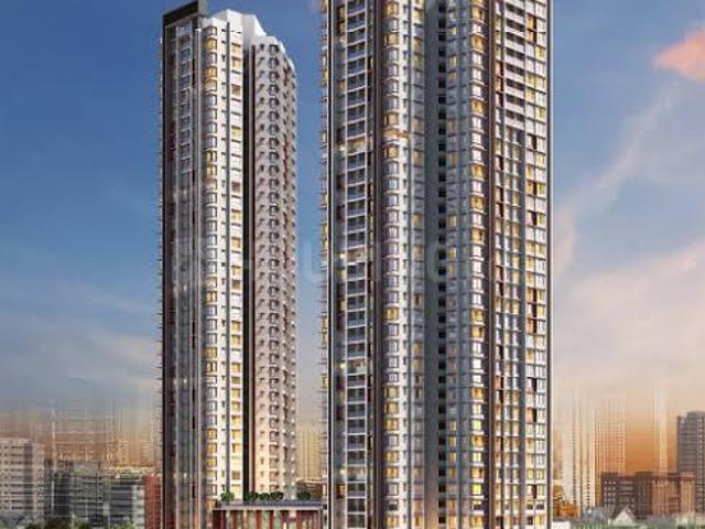 4 BHK Apartment in Kandivali East for resale Mumbai. The reference number is 18637316