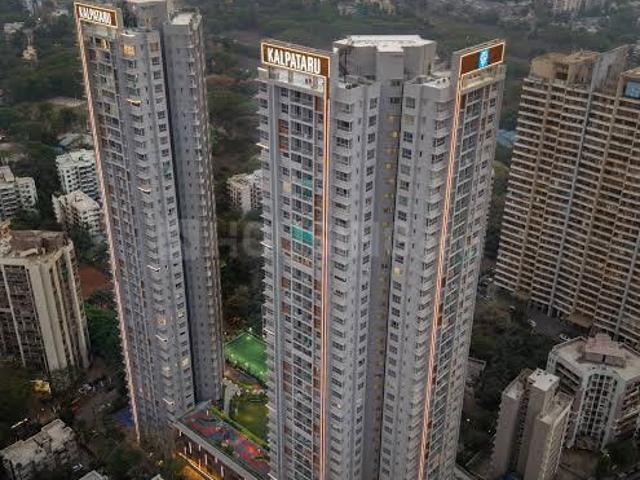 4 BHK Apartment in Kandivali East for resale Mumbai. The reference number is 21331212
