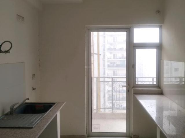 4 BHK Apartment in Karampura for rent New Delhi. The reference number is 16192770