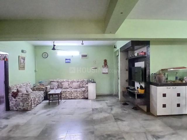 4 BHK Apartment in Keshtopur for resale Kolkata. The reference number is 19019105