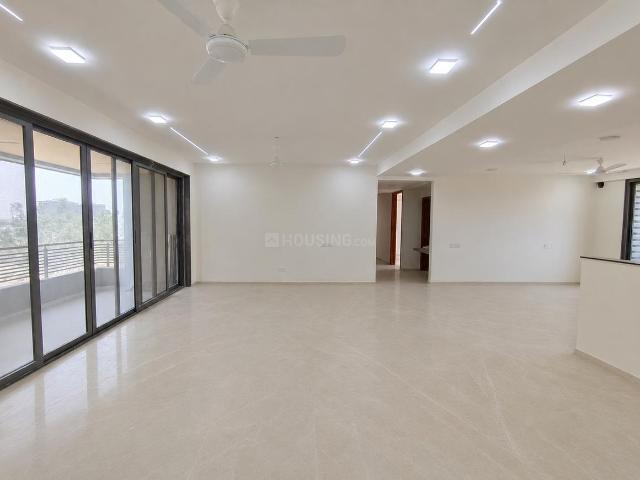 4 BHK Apartment in Khanpur for rent Vadodara. The reference number is 20267788