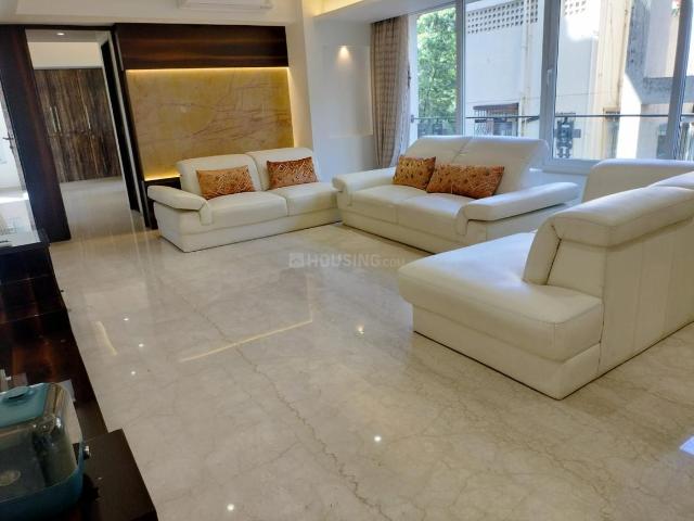 4 BHK Apartment in Khar West for rent Mumbai. The reference number is 19868400
