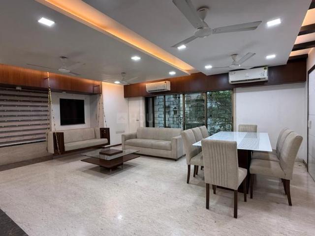 4 BHK Apartment in Khar West for rent Mumbai. The reference number is 20348959