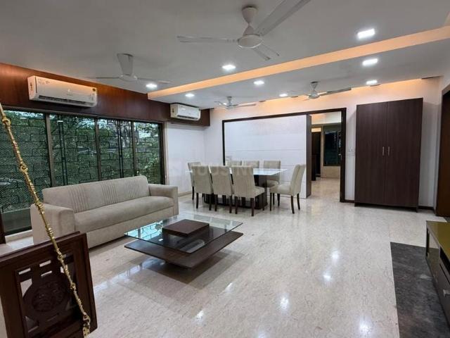 4 BHK Apartment in Khar West for rent Mumbai. The reference number is 20789675
