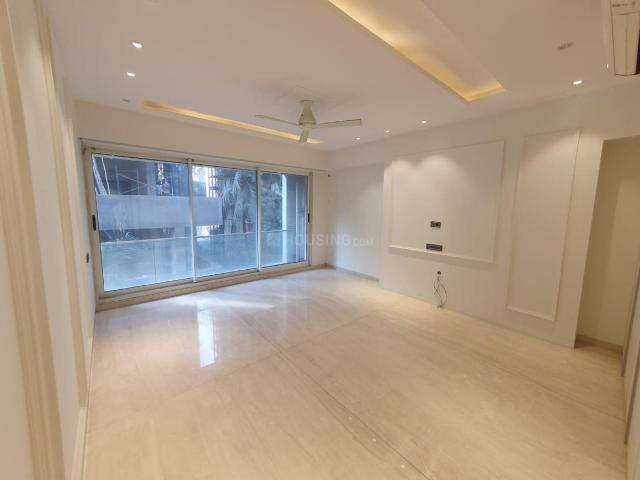 4 BHK Apartment in Khar West for rent Mumbai. The reference number is 21051991