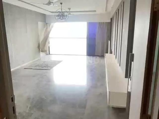 4 BHK Apartment in Khar West for rent Mumbai. The reference number is 21121891