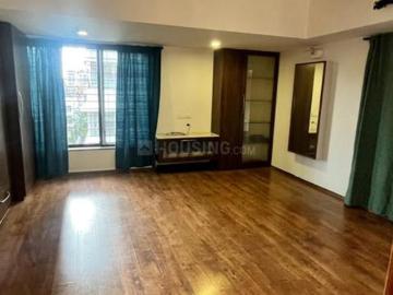 4 BHK Apartment in Khar West for resale Mumbai. The reference number is 19064237