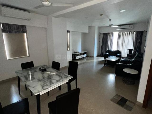 4 BHK Apartment in Khar East for rent Mumbai. The reference number is 21126734