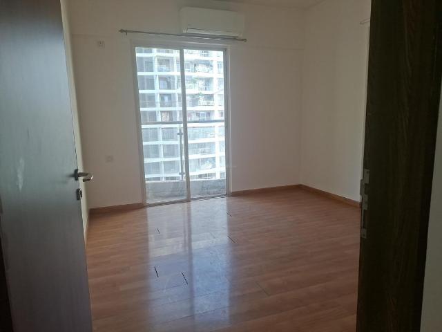 4 BHK Apartment in Kharadi for resale Pune. The reference number is 21136037