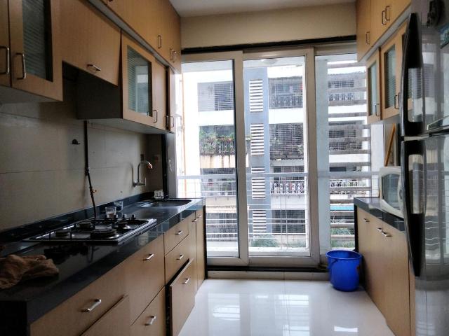 4 BHK Apartment in Kharghar for rent Navi Mumbai. The reference number is 18128383