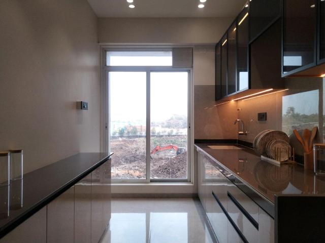 4 BHK Apartment in Kharghar for resale Navi Mumbai. The reference number is 19178971