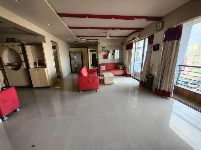 4 BHK Apartment in Kharghar for resale Navi Mumbai. The reference number is 21311344