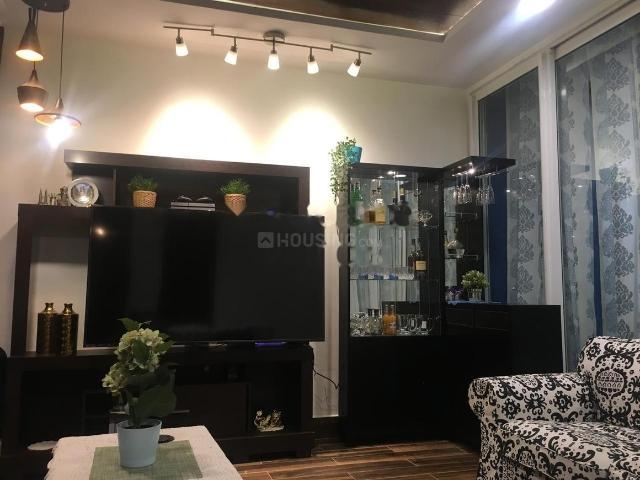 4 BHK Apartment in Kukatpally for rent Hyderabad. The reference number is 21030005