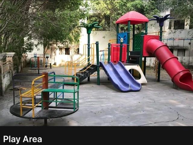 4 BHK Apartment in Hoshangabad Road for resale Bhopal. The reference number is 20698584