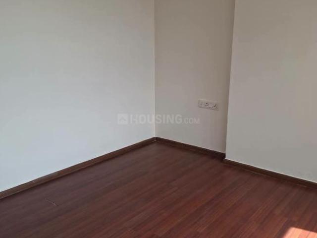 4 BHK Apartment in Hadapsar for rent Pune. The reference number is 20696897