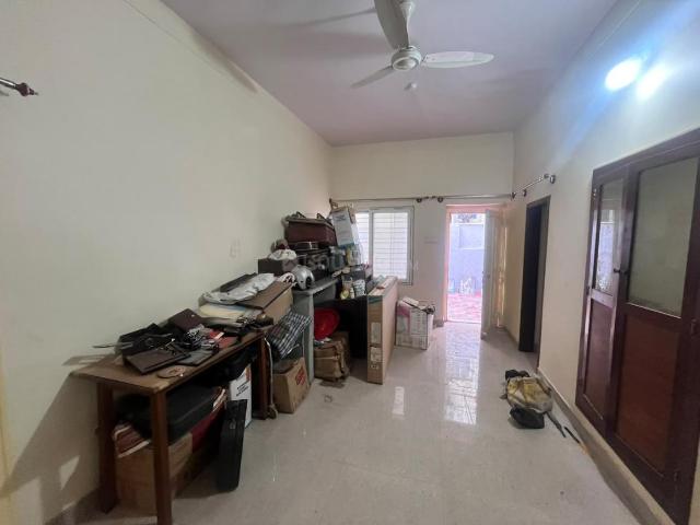 4 BHK Apartment in Halasuru for rent Bengaluru. The reference number is 21280009
