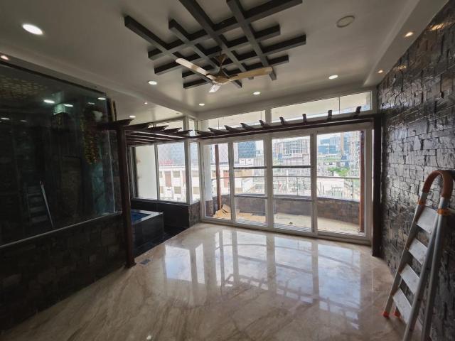 4 BHK Apartment in Hitech City for resale Hyderabad. The reference number is 19402912