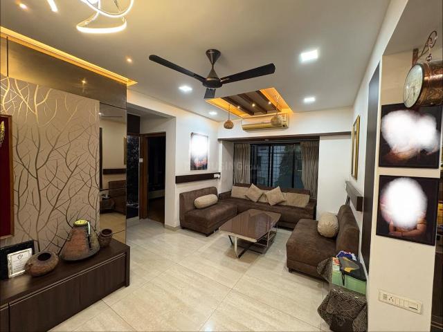 4 BHK Apartment in Hiranandani Estate for rent Thane. The reference number is 20781576