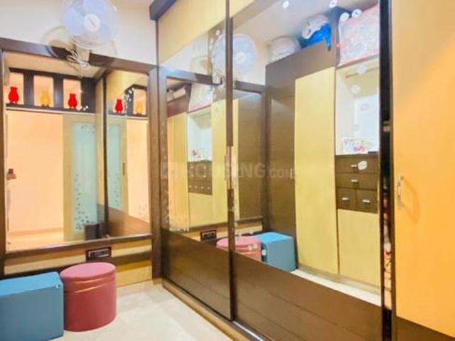 4 BHK Apartment in Indira Nagar for resale Bengaluru. The reference number is 17560926