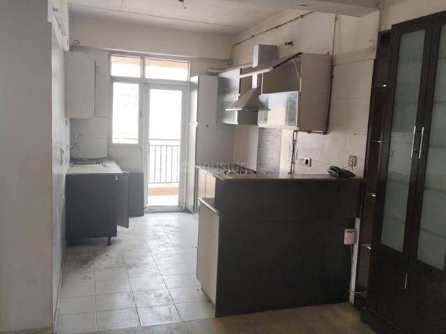 4 BHK Apartment in Indirapuram for rent Ghaziabad. The reference number is 19220575