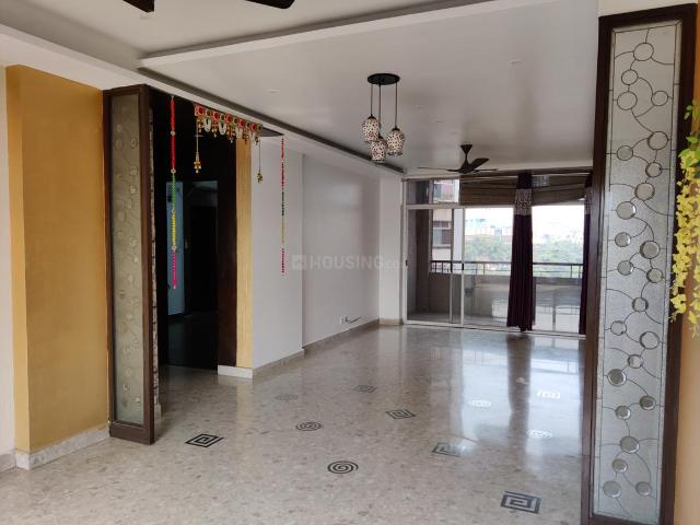 4 BHK Apartment in Indirapuram for rent Ghaziabad. The reference number is 19828210