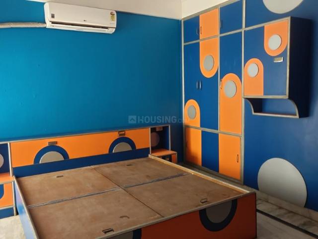 4 BHK Apartment in Indirapuram for rent Ghaziabad. The reference number is 20082245